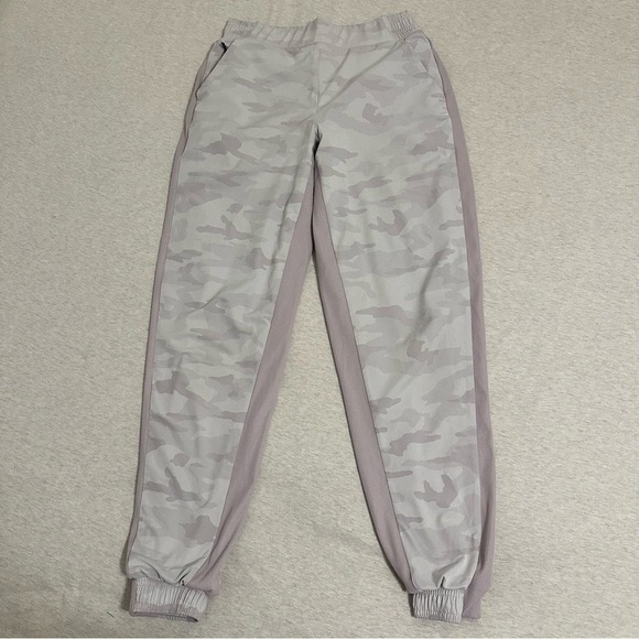 Athleta Pants - Athleta Women's Brooklyn Lined Camo‎ Joggers - Gray and Lavender